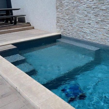 Maison Avec Picine Περπινιάν Εξωτερικό φωτογραφία