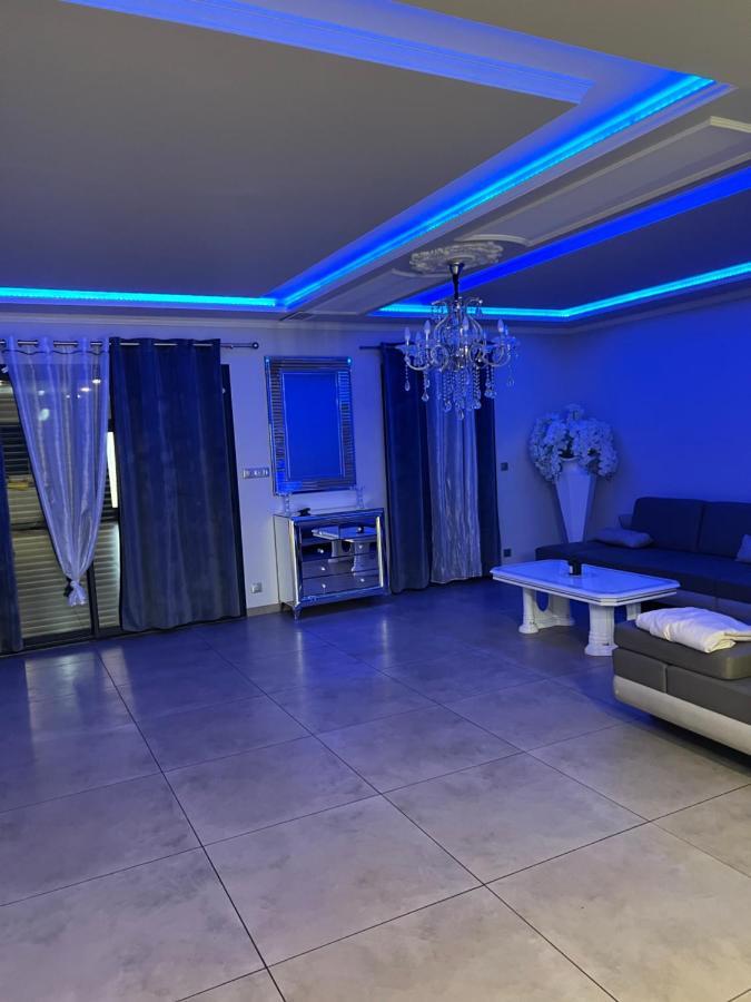 Maison Avec Picine Περπινιάν Εξωτερικό φωτογραφία